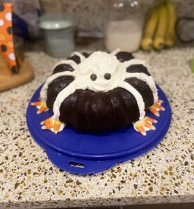 spider bundt cake for halloween